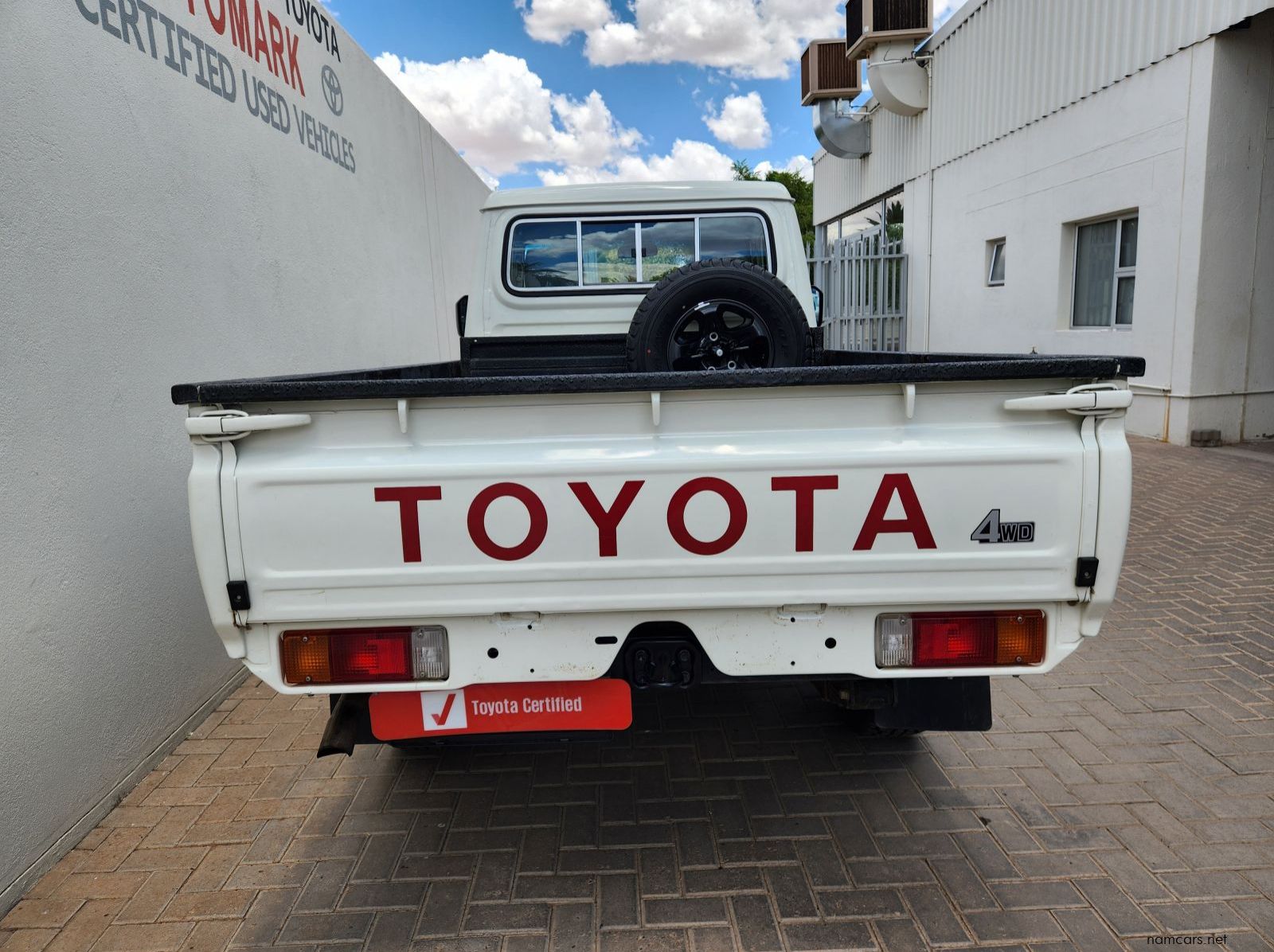 2025 Toyota Land Cruiser Single Cab 2.8 AT pictures