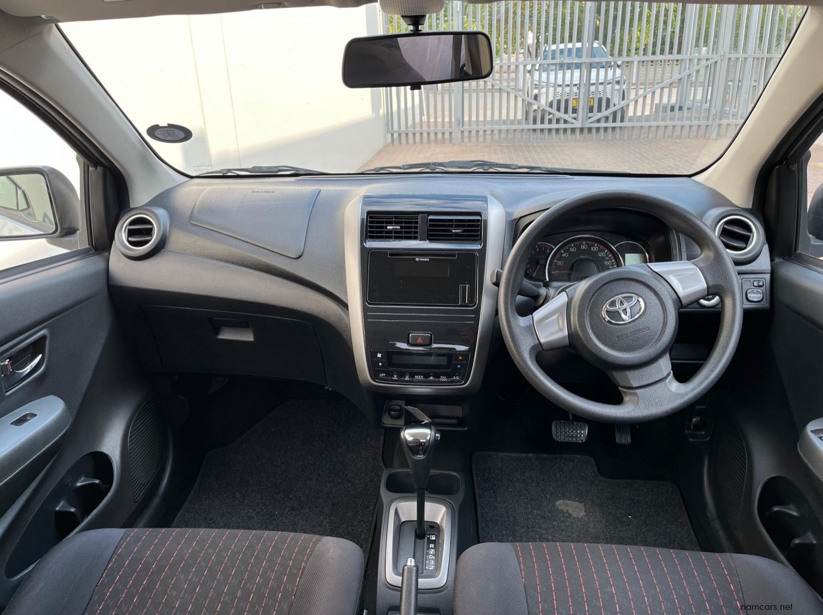 2022 Toyota Agya 1.0 AT pictures