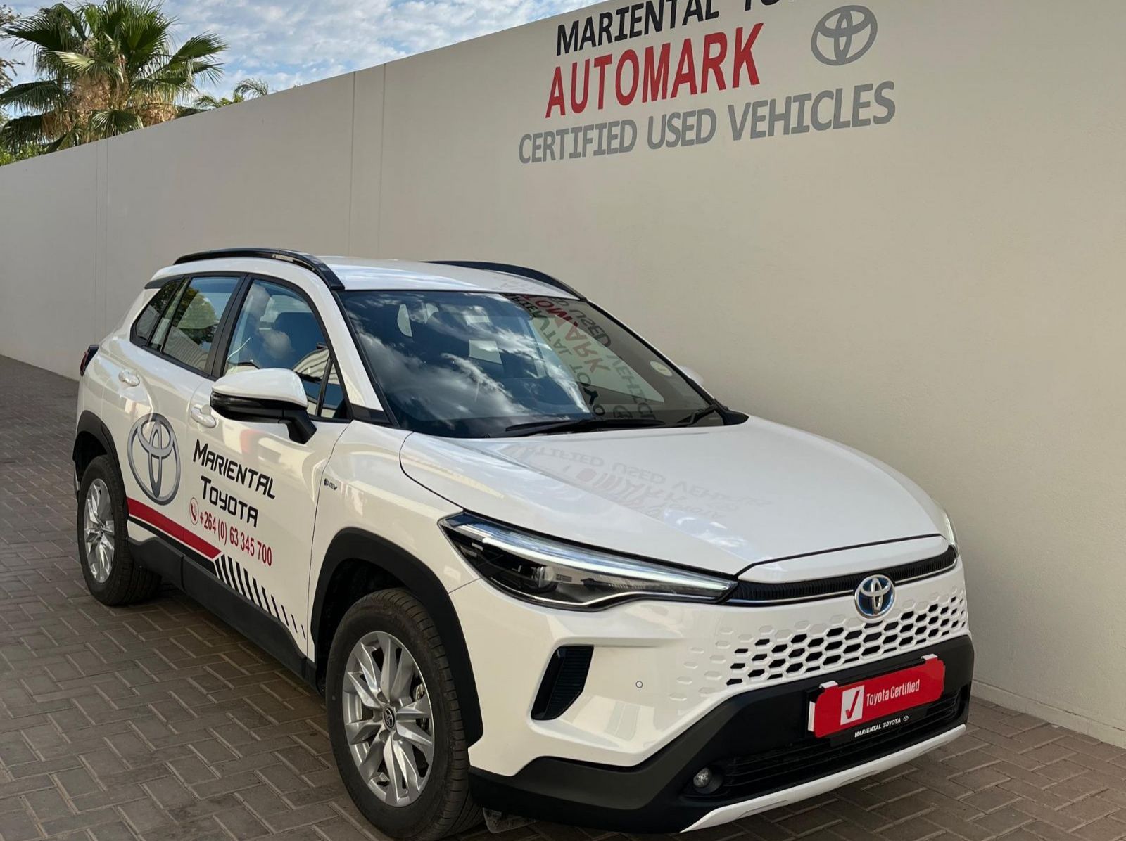 Used Toyota Corolla Cross  for sale in Windhoek, Walvis Bay, Okahandja, Gobabis, Mariental, Otjiwarongo, Ongwediva, Namibia