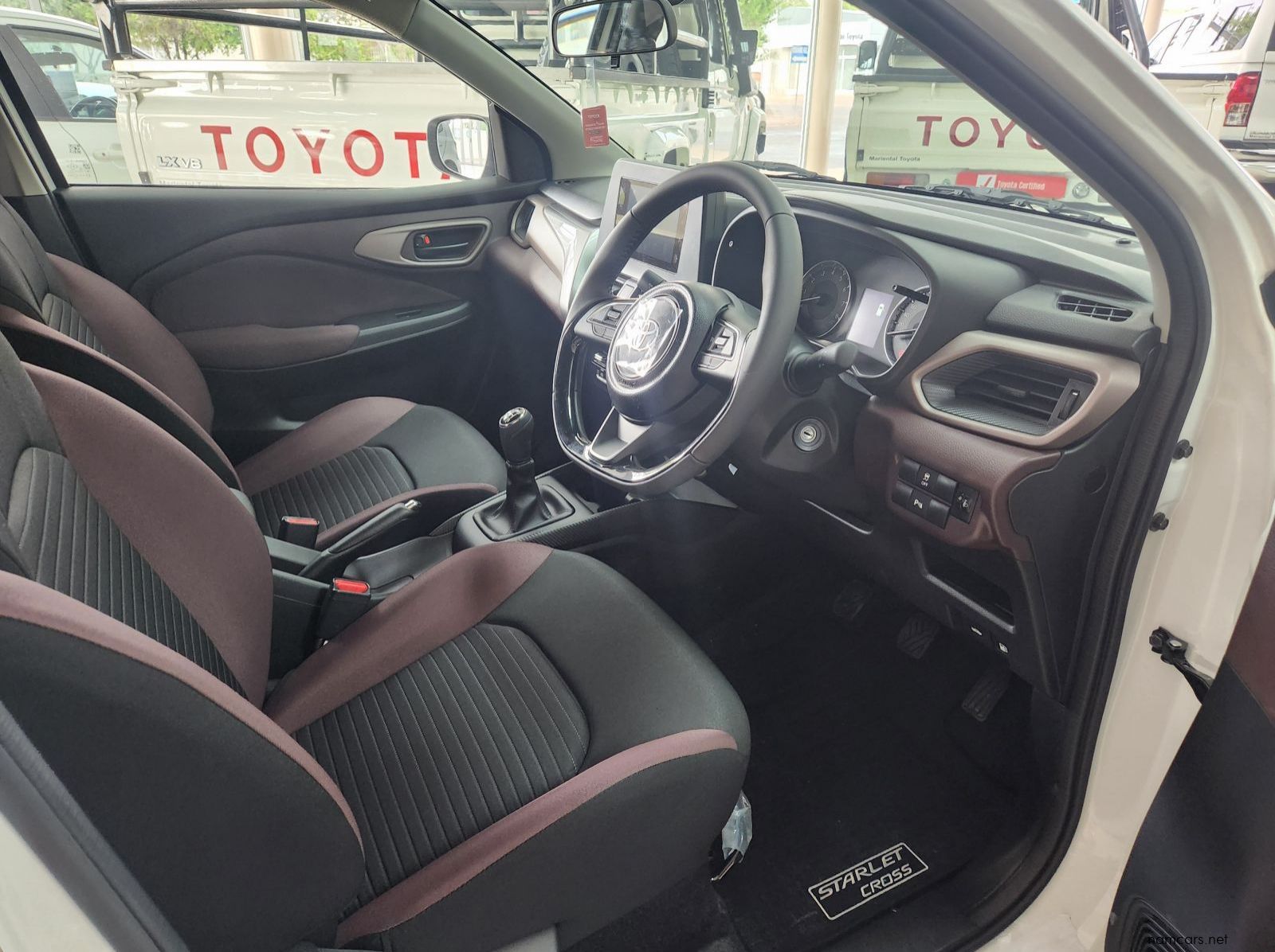 2026 Toyota Starlet Cross 1.5 Xs MT pictures