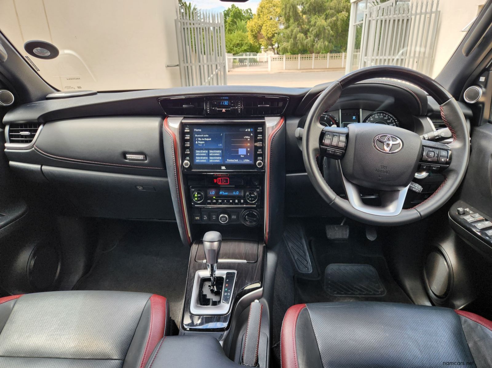 2024 Toyota Fortuner 2.8GD6 VX 4x4 AT 48V pictures
