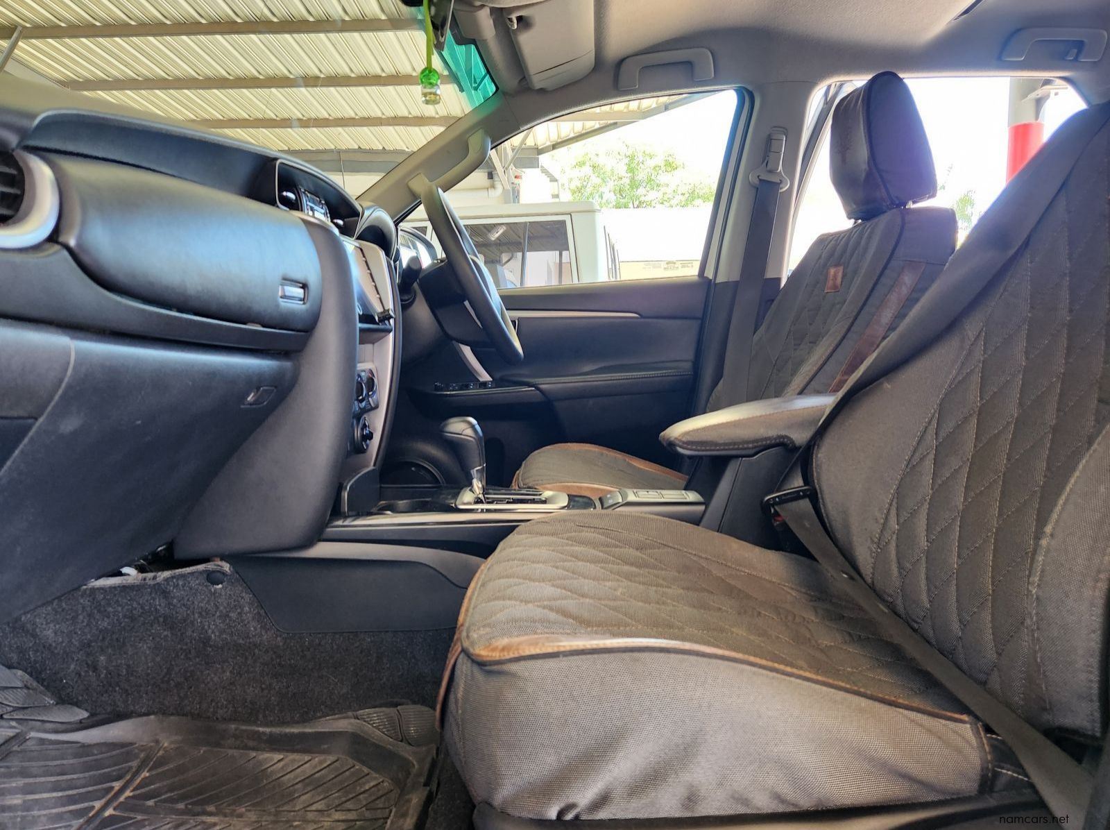 2023 Toyota Fortuner 2.4GD6 4x4 AT pictures