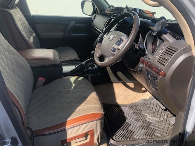 2008 Toyota LAND CRUISER 200 VX 4.5D pictures