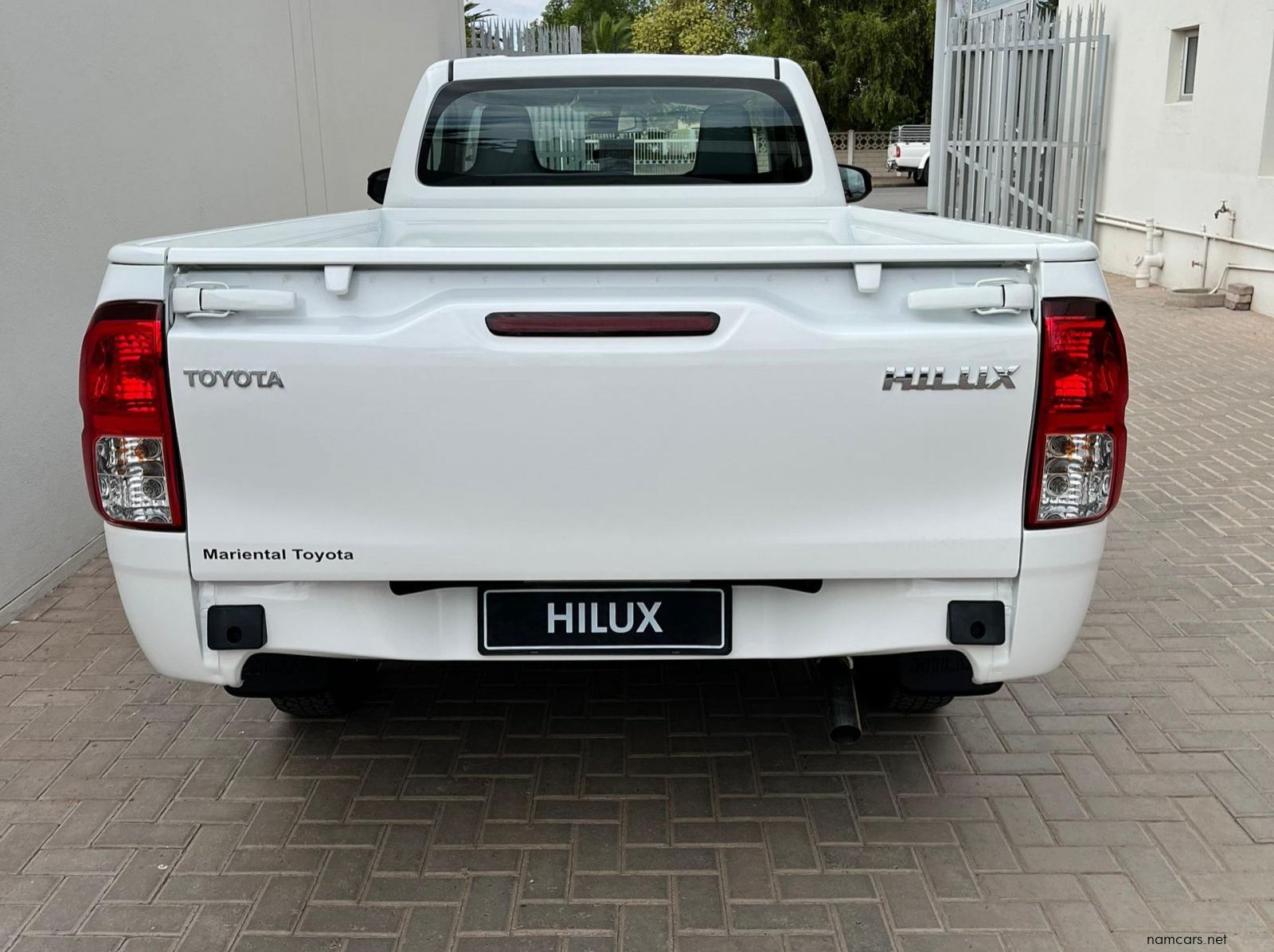2025 Toyota Hilux SC 2.4GD 5MT A/C pictures