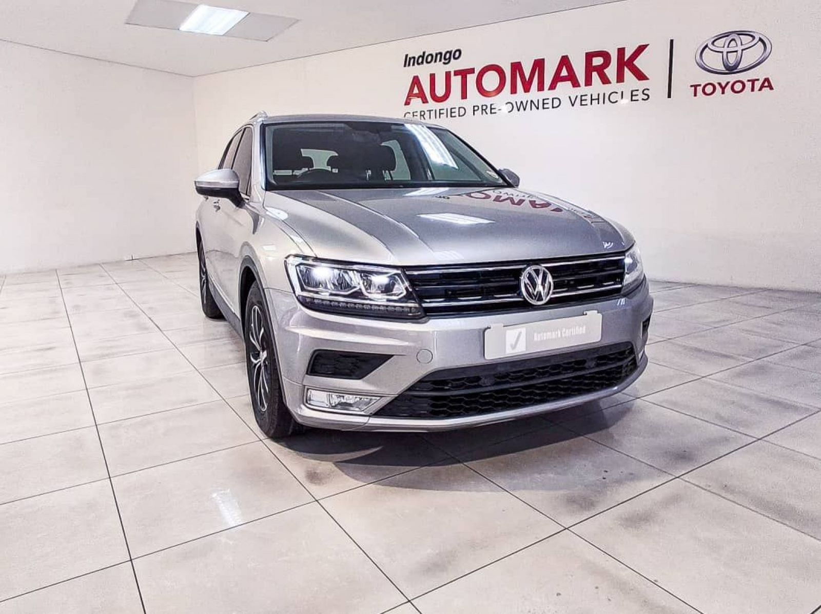 2017 Volkswagen Volkswagen Tiguan 2.0 Tdi Comfortline pictures