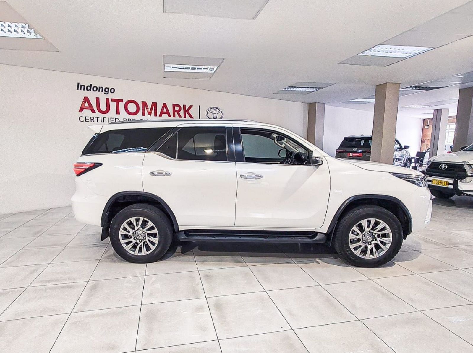 2021 Toyota Fortuner 2.8 Gd-6 4x4 Vx A/t pictures