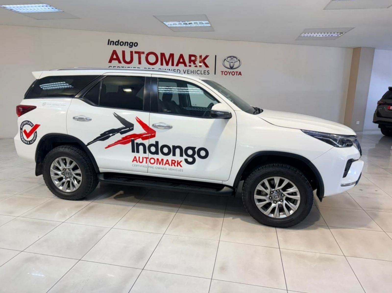 2023 Toyota Fortuner 2.8gd-6 4x4 A/t pictures