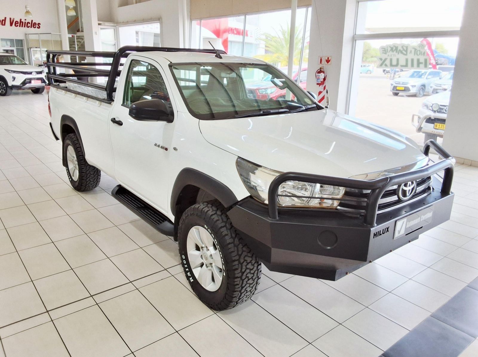 Used Toyota Hilux Single Cab SC 2.4GD6 4x4 SR MT  for sale in Windhoek, Walvis Bay, Okahandja, Gobabis, Mariental, Otjiwarongo, Ongwediva, Namibia