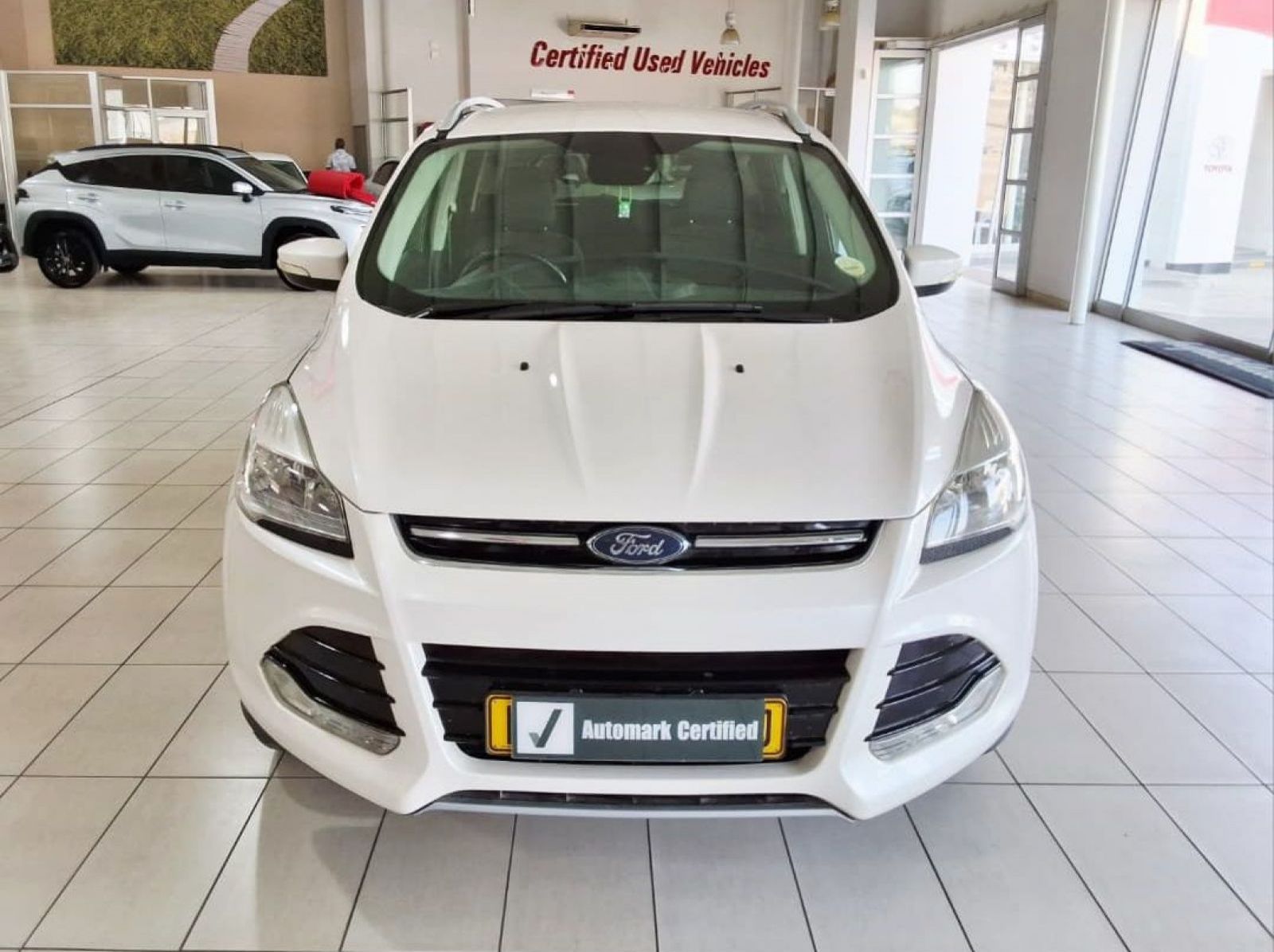 2016 Ford Kuga 1.5 Ecoboost Ambiente AT pictures