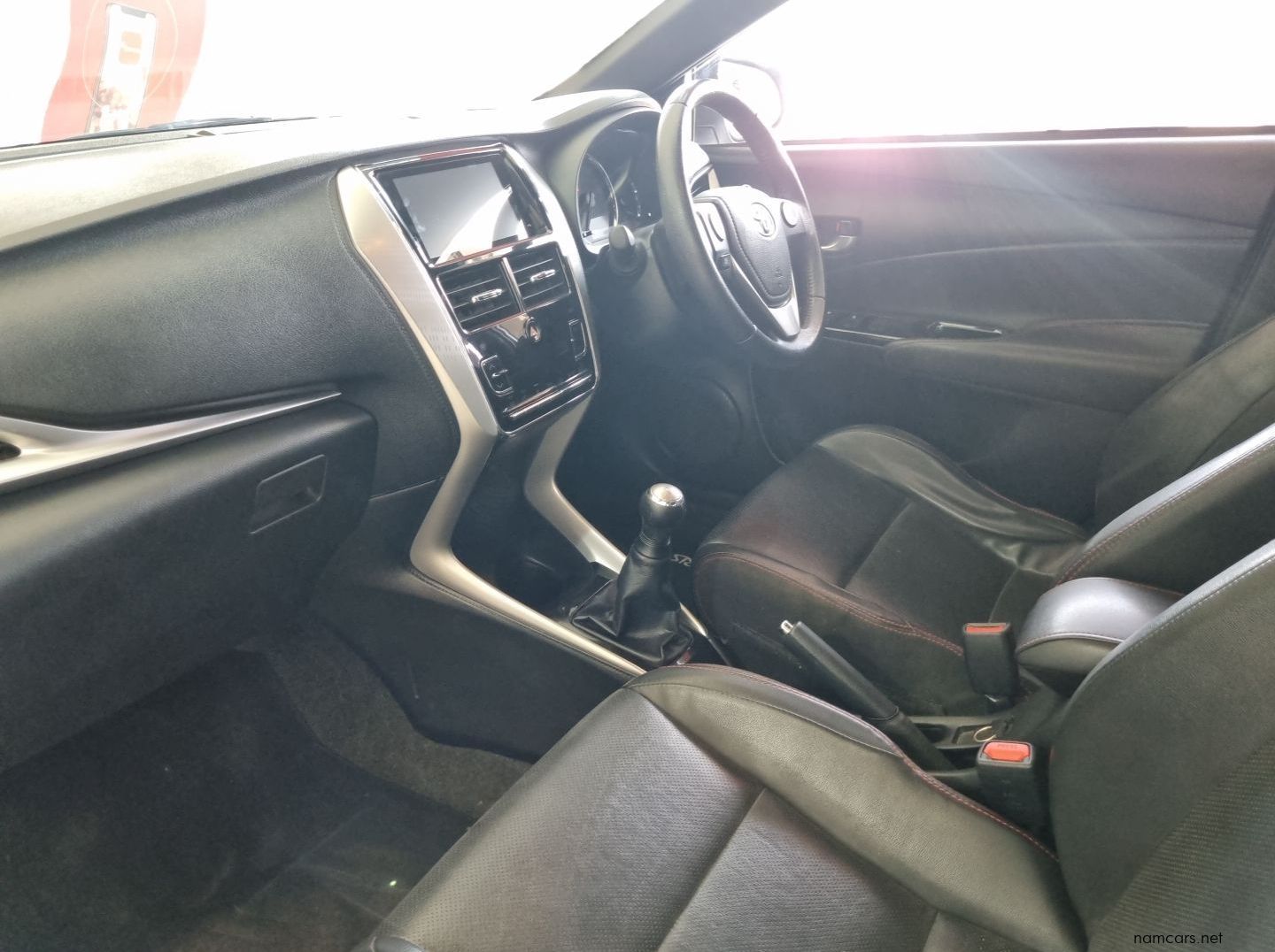 2020 Toyota Yaris 1.5 Sport Manual pictures