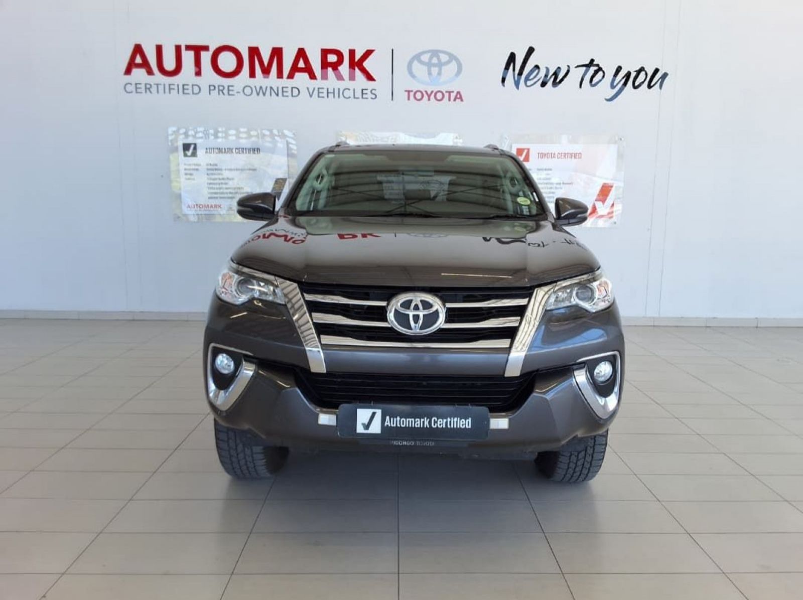 2020 Toyota Fortuner 2.4 GD-6 4x4 AT pictures