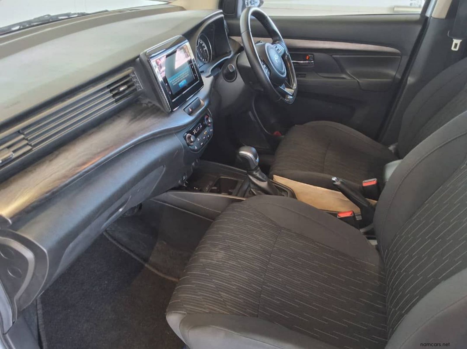 2024 Toyota RUMION 1.5 TX AT pictures