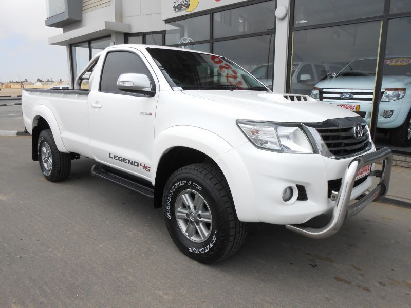 2015 Toyota HILUX 3.0 D4D S/C LEGEND 45 R/B 4x2 for sale | 213 400 Km