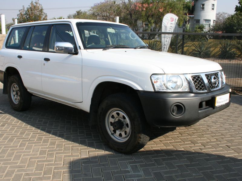 2015 Nissan Patrol 4.2 GL 4x4 manual for sale | 67 000 Km | Manual ...