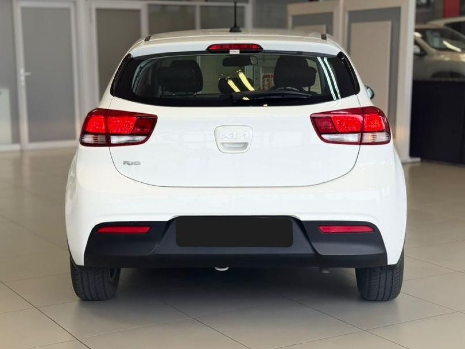 2023 Kia Rio 1.4 Lx  A/t photo