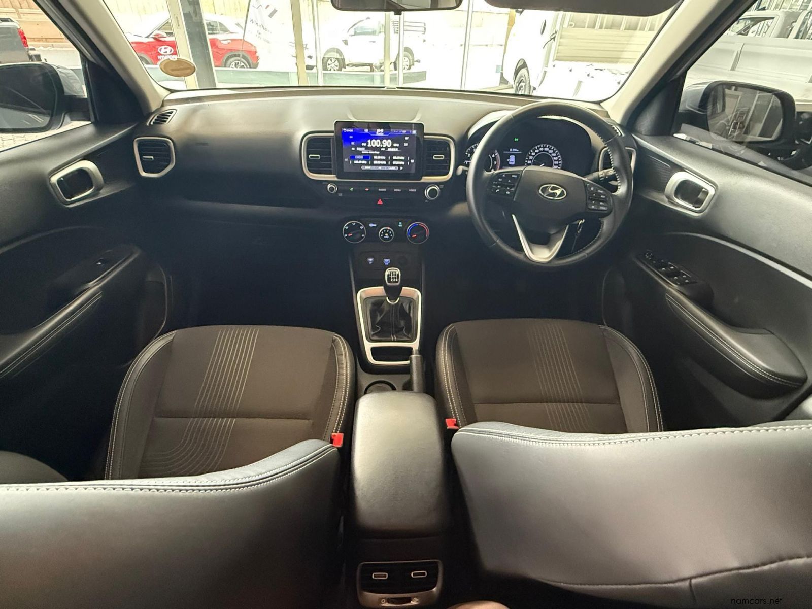 2021 Hyundai Venue 1.0 Tgdi Fluid photo