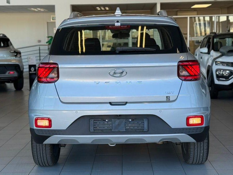 2021 Hyundai Venue 1.0 Tgdi Fluid photo