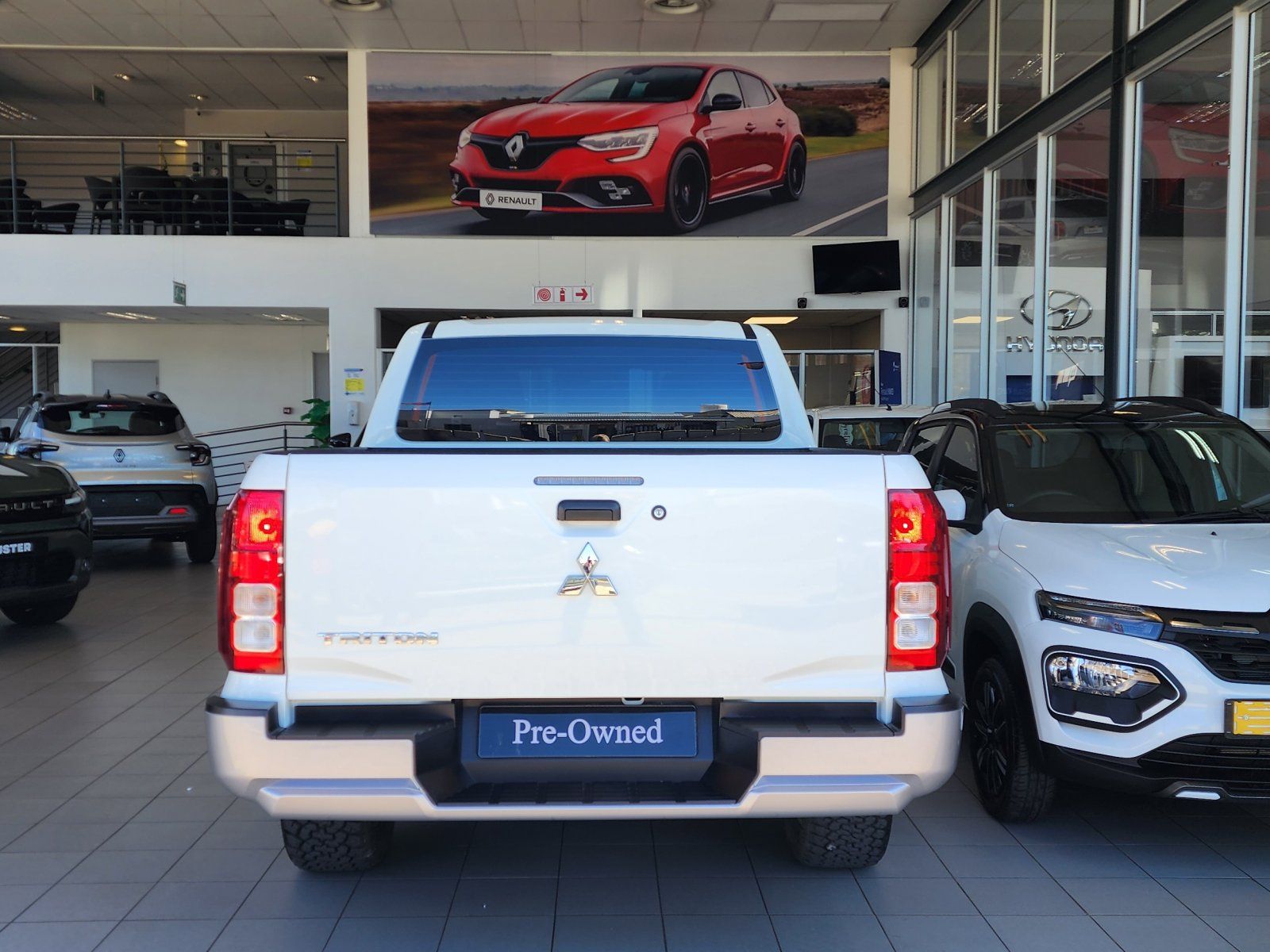 2026 Mitsubishi TRITON 2.4 GL D/C 4X4 M/T photo