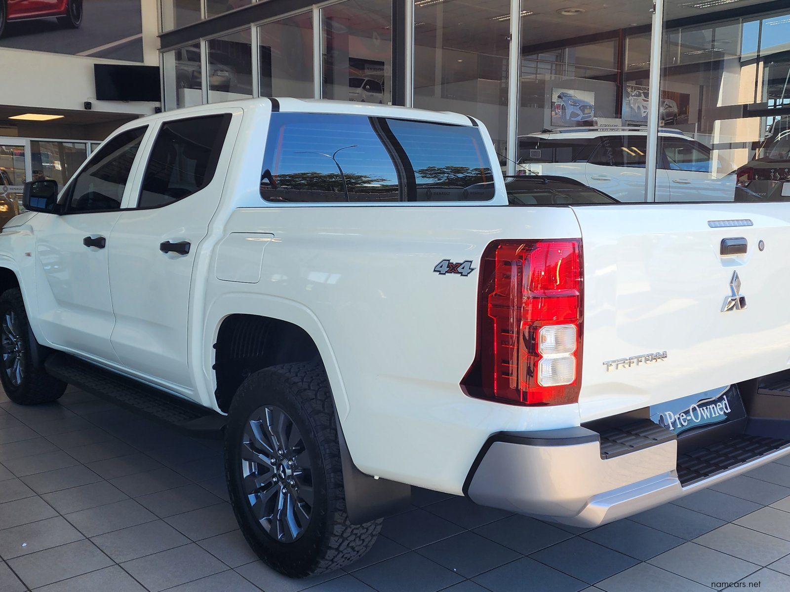 2026 Mitsubishi TRITON 2.4 GL D/C 4X4 M/T photo
