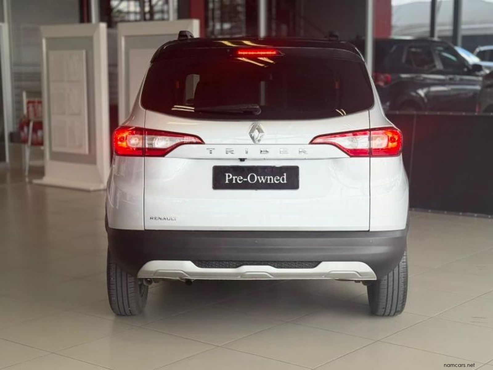 2024 Renault Triber 1.0 Prestige / Intens Amt photo