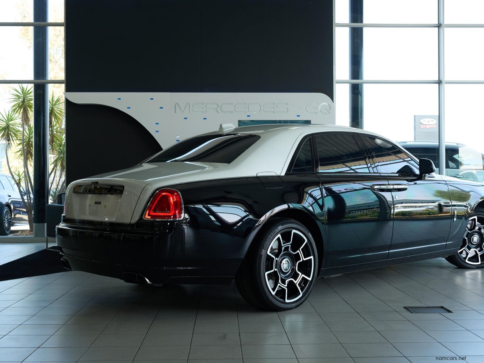 2020 Rolls-Royce Ghost Black Badge photo