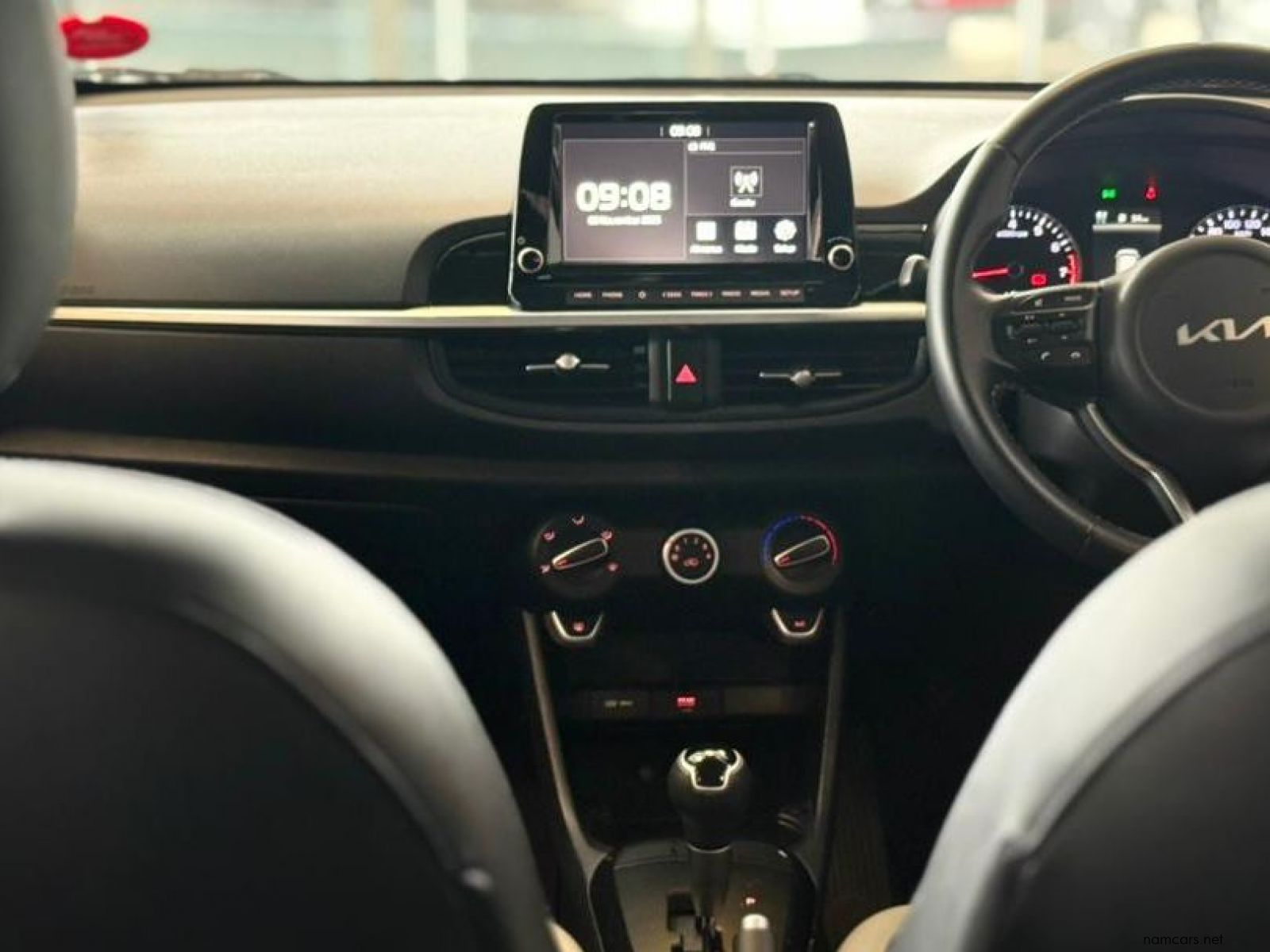 2023 Kia Picanto 1.2 X-line A/T photo