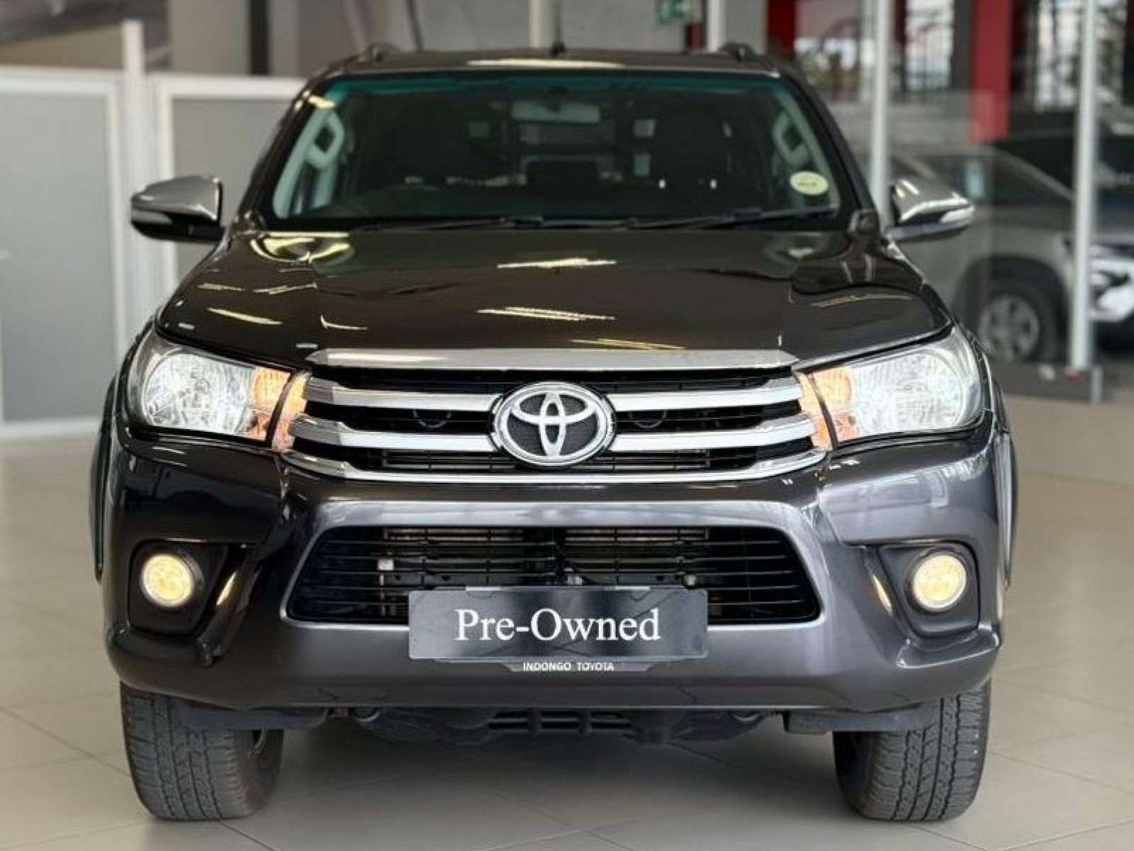 2016 Toyota Hilux 2.8 Gd-6 Raider 4x4 A/t P/u d/c photo