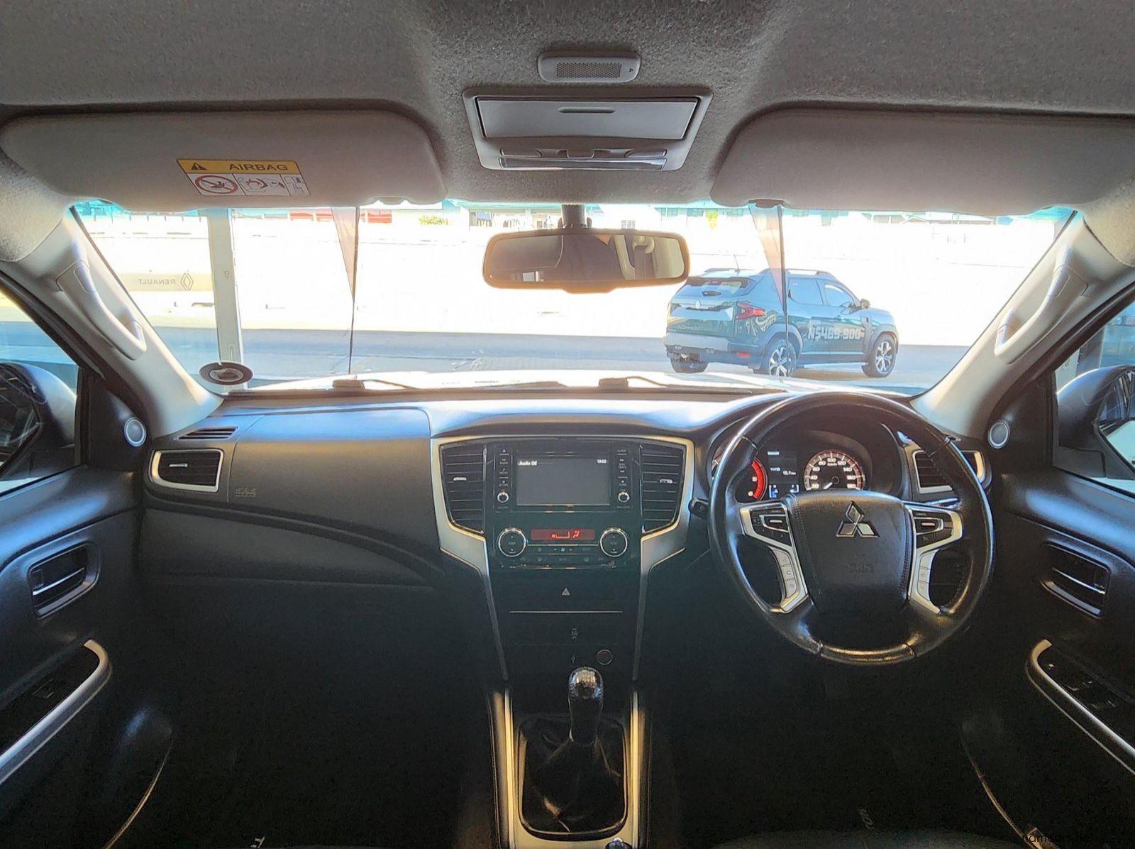 2021 Mitsubishi Triton 2.4 Di-dc 4x4 P/U D/C pictures