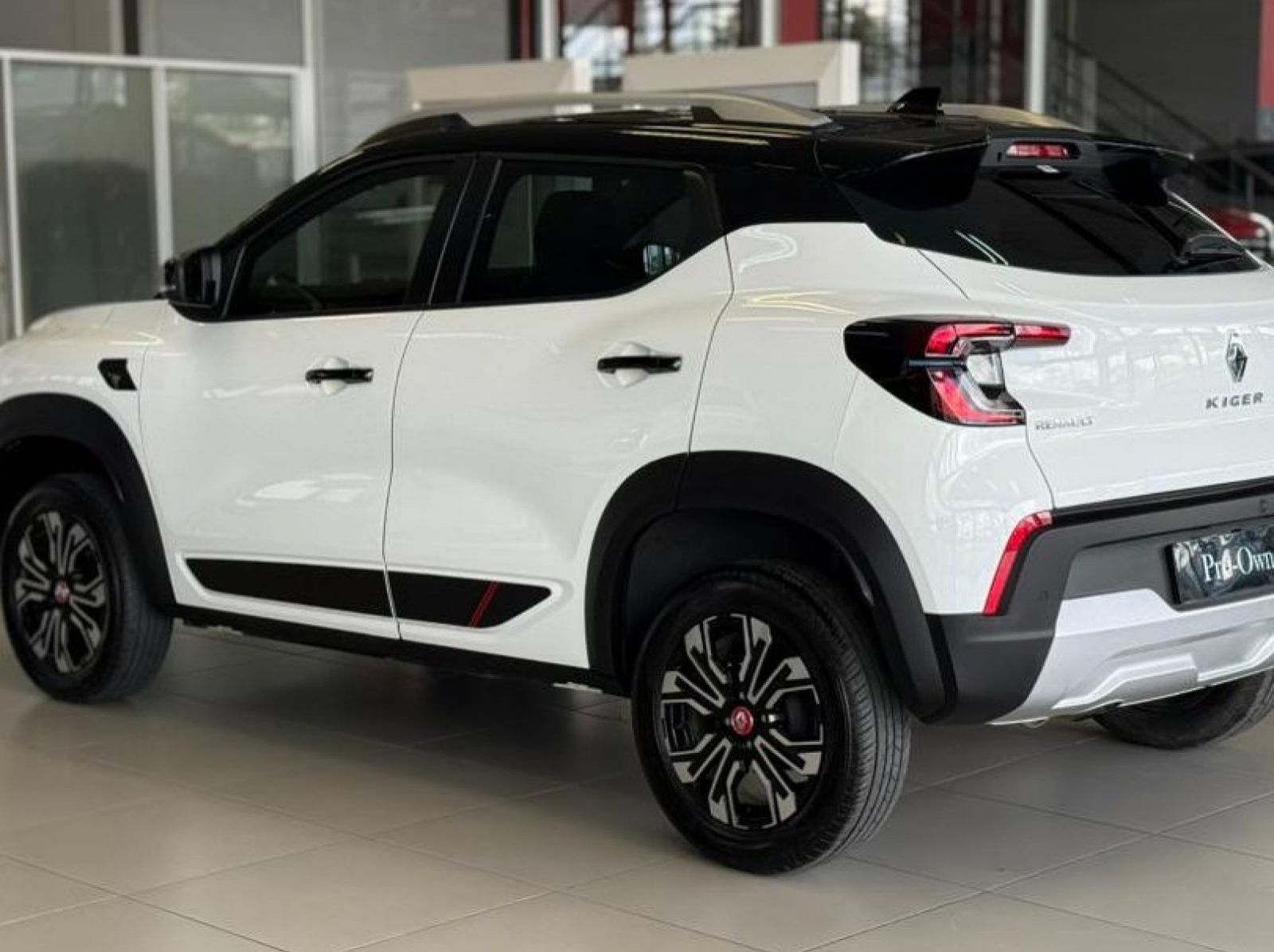 2025 Renault Kiger 1.0t Intens pictures