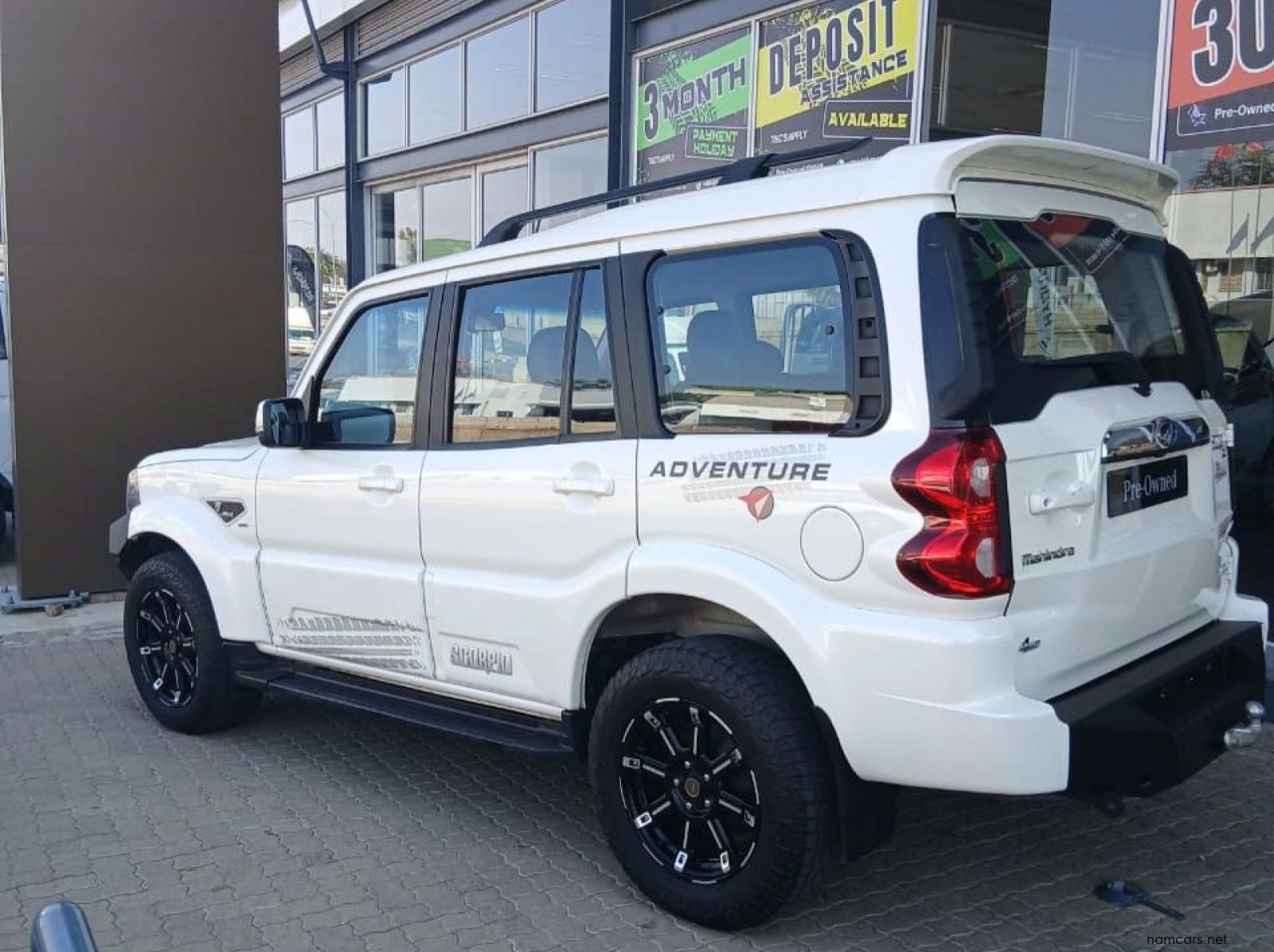 2022 Mahindra Scorpio 2.2td 4x4 Adventure 103kw S11 pictures