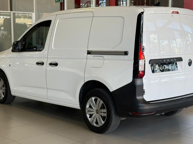2023 Volkswagen Caddy 2.0 Tdi pictures