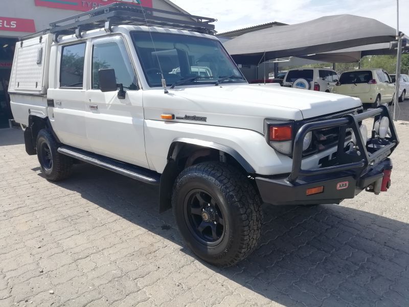 2002 Toyota Land Cruiser 4WD for sale | 429 000 Km | Manual ...