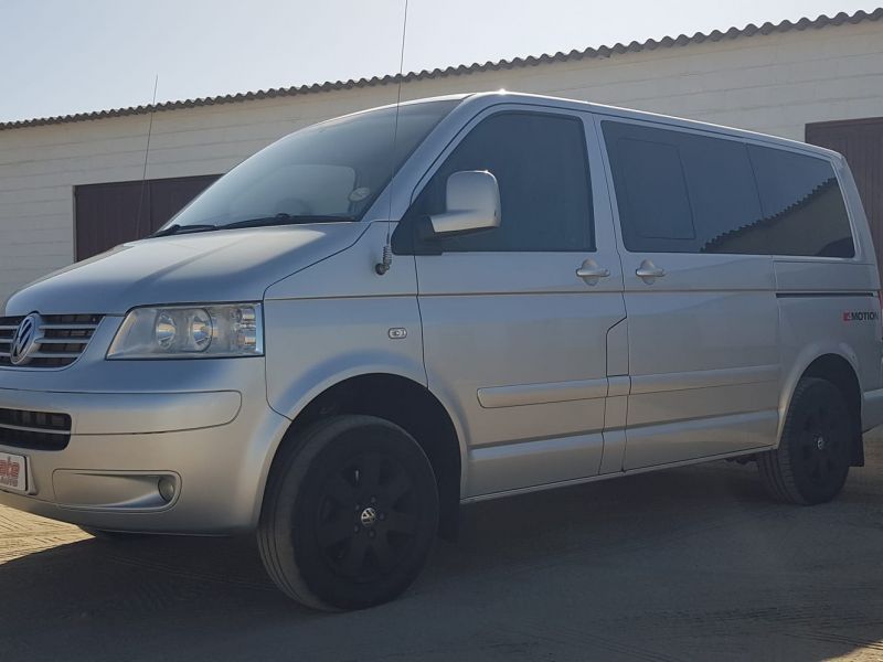 2007 Volkswagen T5 Multivan 2.5 TDI/174CV 4motion 7 posti - garanzia-1°prop  For Sale. Price 20 950 EUR - Dyler