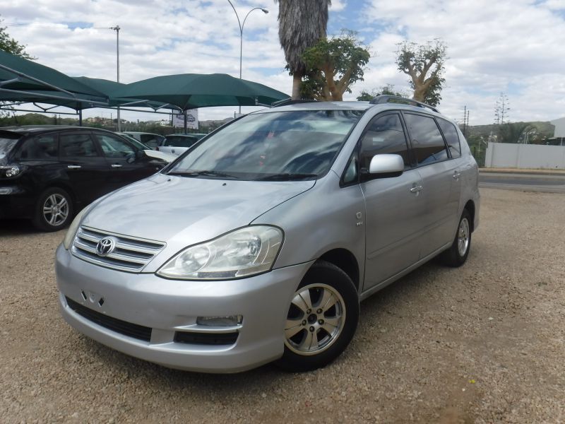 2009 Toyota Ipsum for sale | 107 200 Km | Automatic transmission - Zane ...