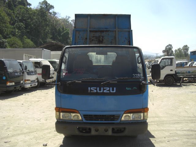 Isuzu elf 2002