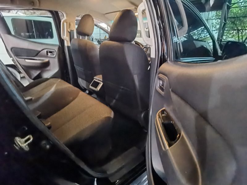 2019 Mitsubishi Strada pictures