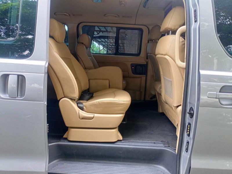 2020 Hyundai Grand Starex pictures