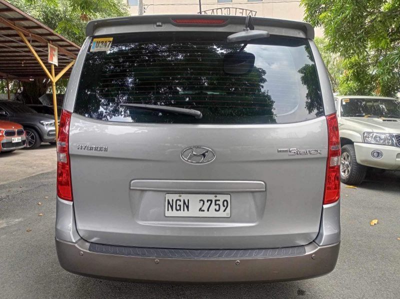 2020 Hyundai Grand Starex pictures