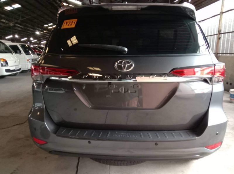 2018 Toyota fortuner pictures