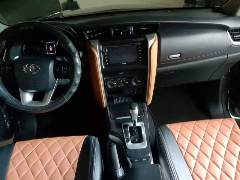 2018 Toyota fortuner pictures