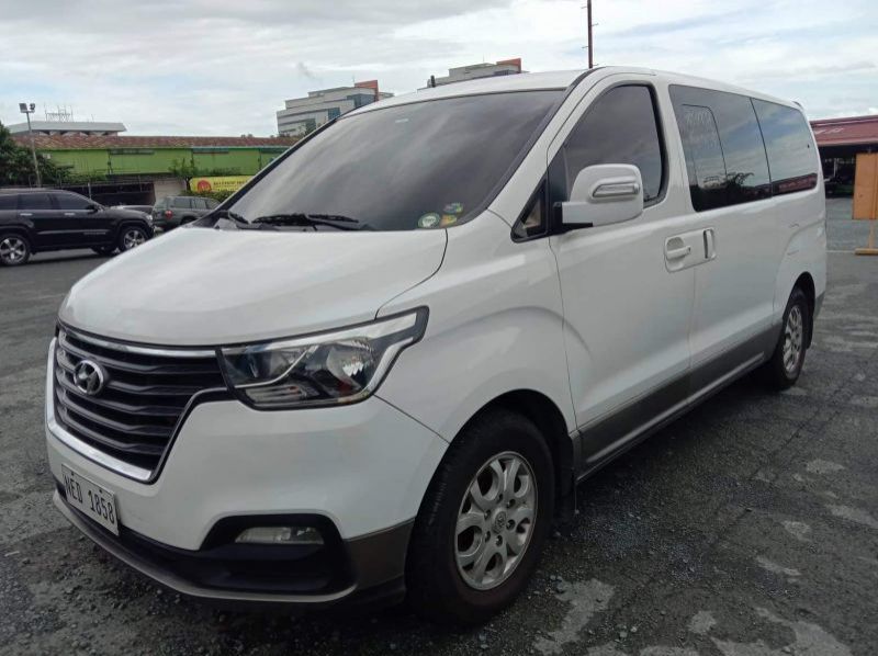 2019 Hyundai Grand Starex pictures