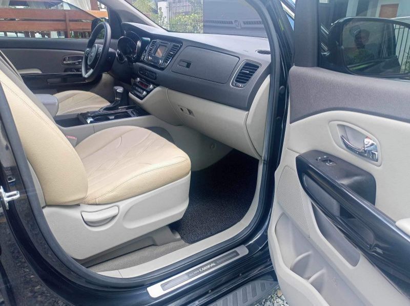 2018 Kia  carnival pictures