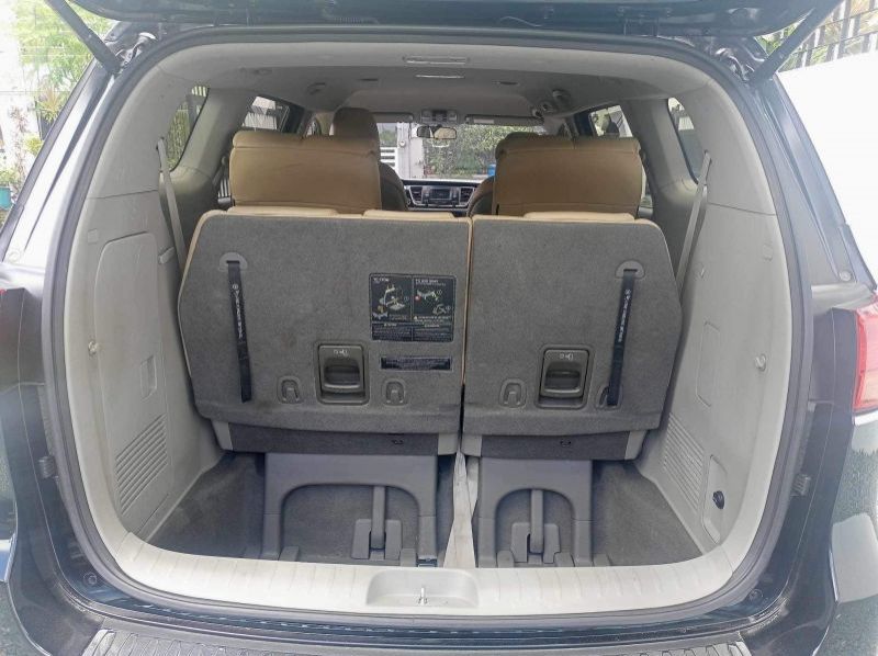 2018 Kia  carnival pictures