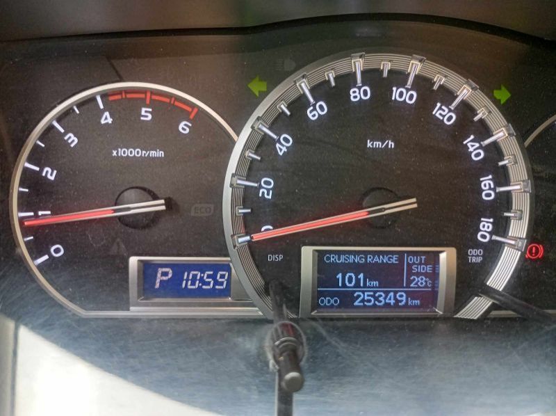 2017 Toyota Super Grandia pictures