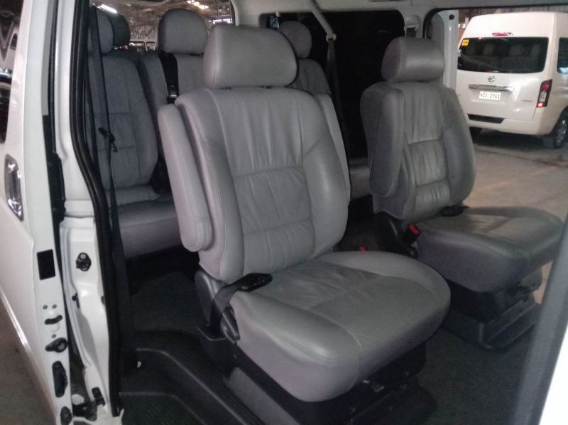2014 Toyota Hiace Super Grandia pictures