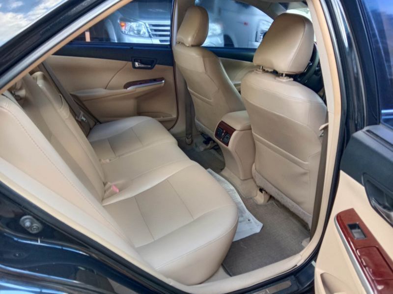 2012 Toyota Camry pictures