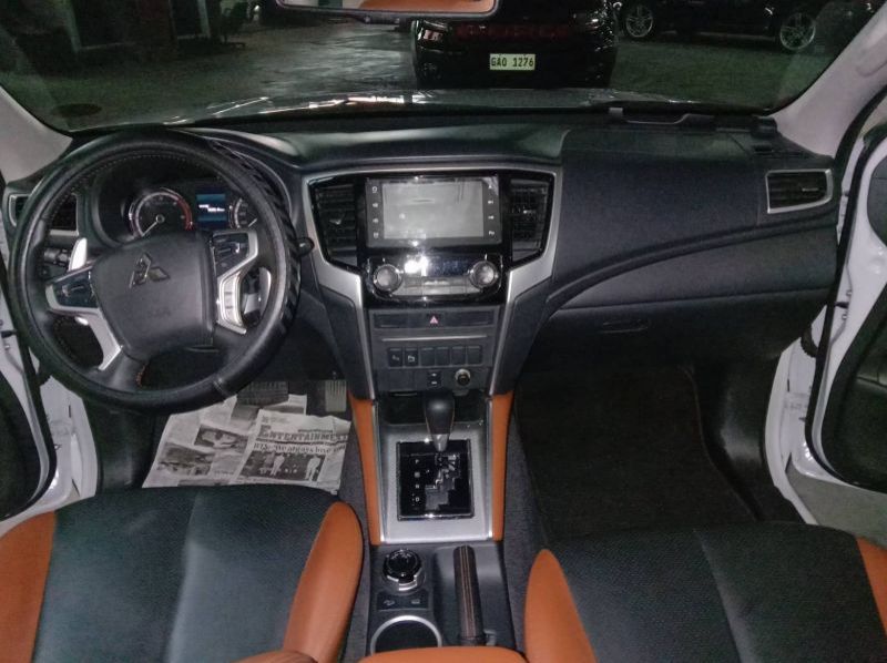 2021 Mitsubishi Strada pictures