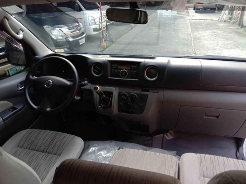2018 Nissan NV 350 PREMIUM pictures