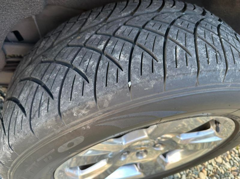 2016 Chevrolet Suburban pictures