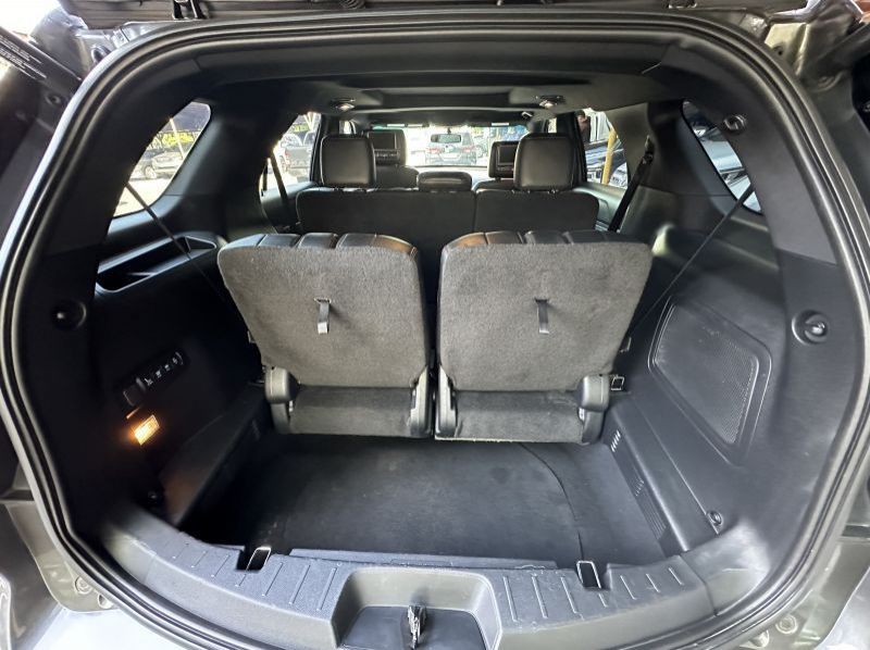 2016 Ford Explorer pictures